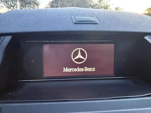 2011 Mercedes-Benz C-Class C 300 Sport