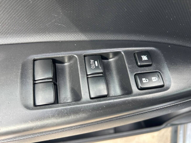 2021 Mitsubishi Mirage ES