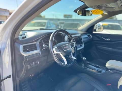 2019 GMC Acadia SLT-1