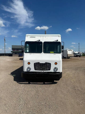 2010 Freightliner MT45 Chassis