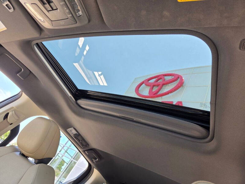 2024 Toyota Sienna