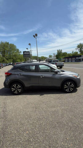 2020 Nissan Kicks SV