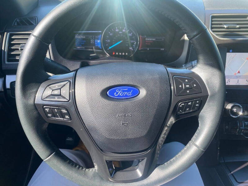 2019 Ford Explorer XLT