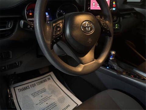 2019 Toyota C-HR XLE