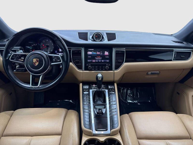 2018 Porsche Macan S