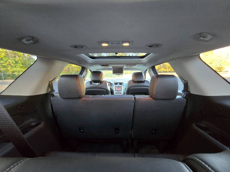 2016 GMC Acadia Denali