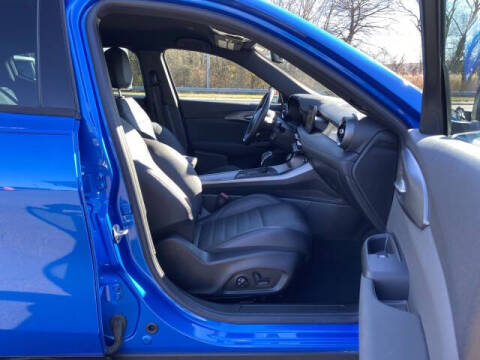 2024 Alfa Romeo Tonale Hybrid Ti