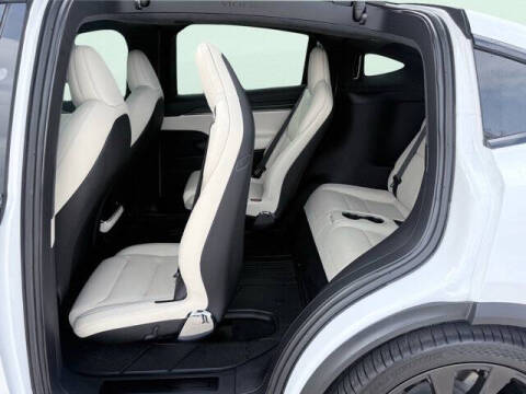 2023 Tesla Model X Plaid