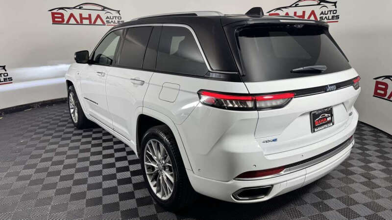 2023 Jeep Grand Cherokee