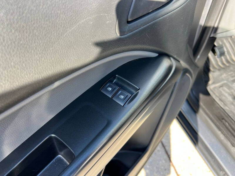 2022 GMC Canyon Elevation Standard