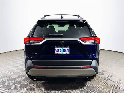 2025 Toyota RAV4 Limited