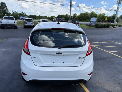 2013 Ford Fiesta SE