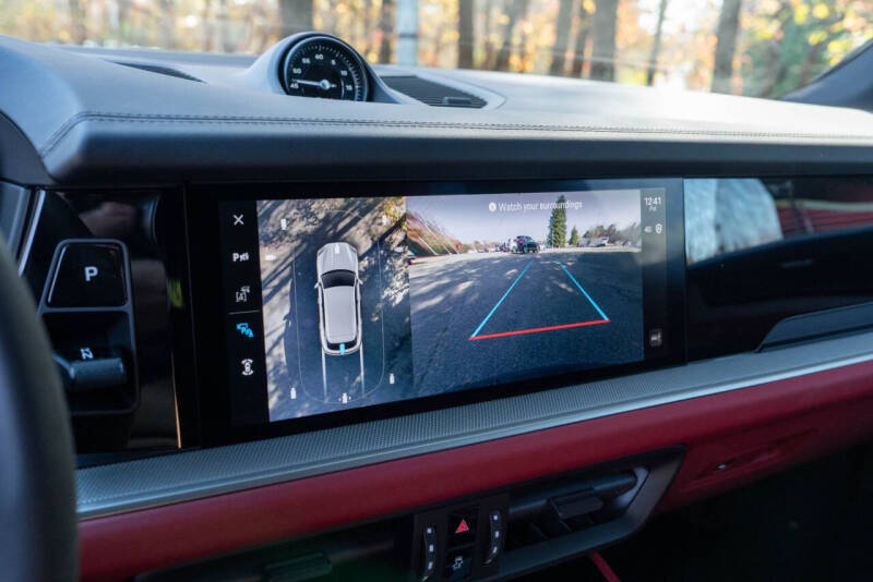 2025 Porsche Cayenne