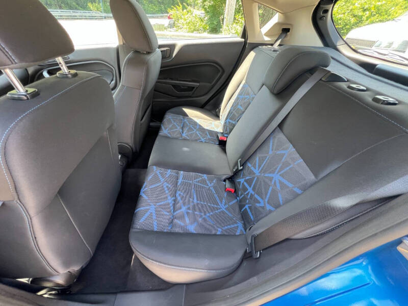 2011 Ford Fiesta SE