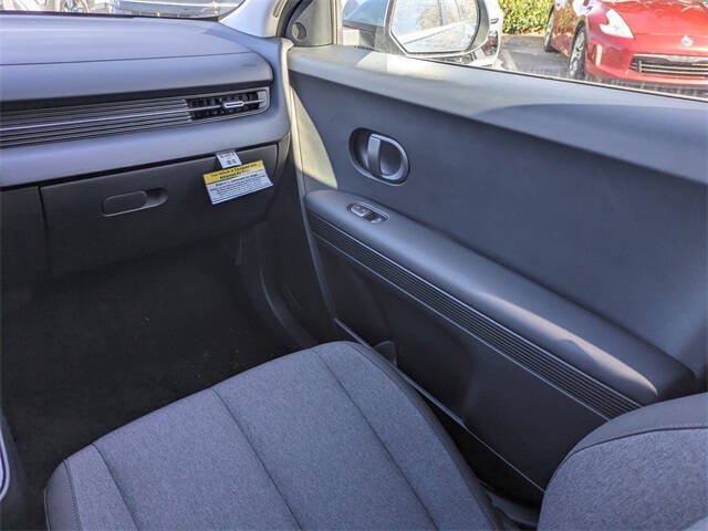 2026 Hyundai Ioniq 5 SE Standard Range