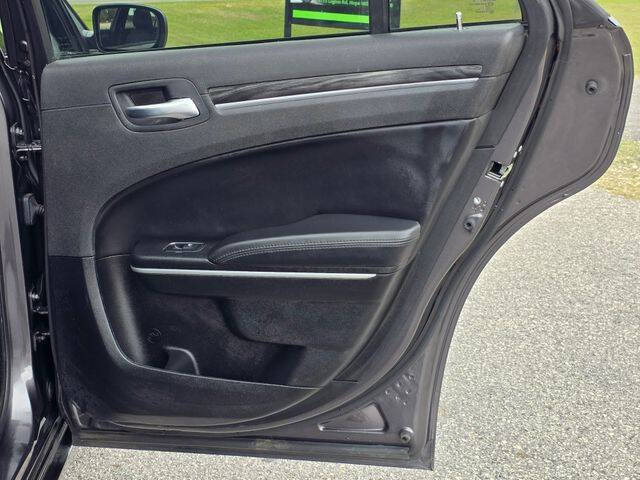 2022 Chrysler 300 Touring