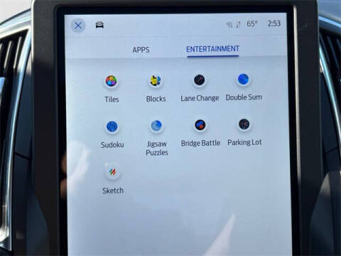 2021 Ford Edge Titanium