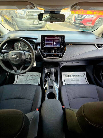 2020 Toyota Corolla LE