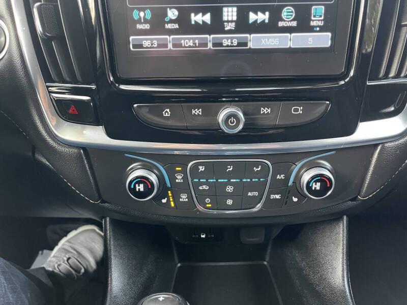 2019 Chevrolet Traverse LT Cloth