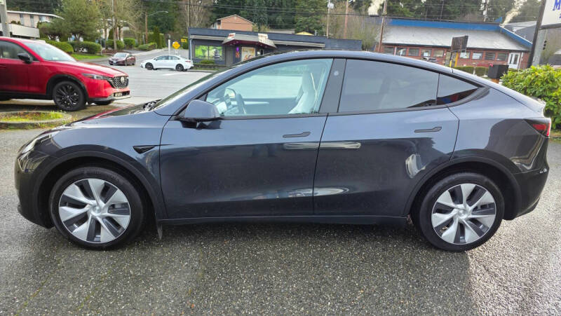 2024 Tesla Model Y Long Range