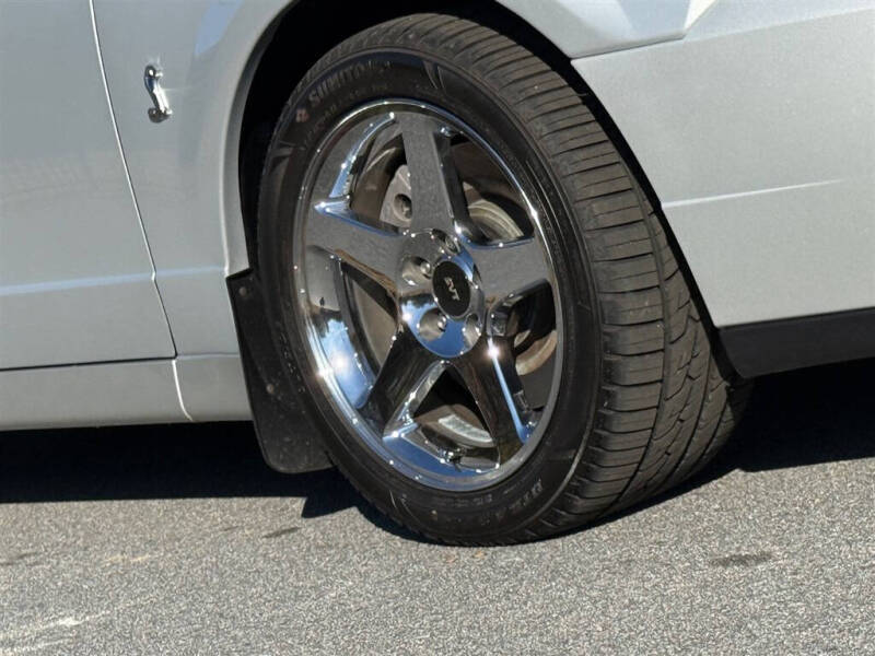 2004 Ford Mustang SVT Cobra