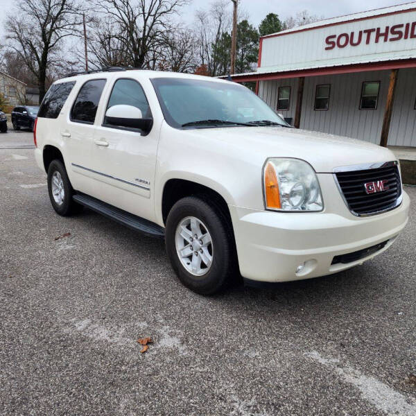 2012 GMC Yukon SLT photo 3