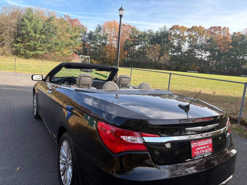 2012 Chrysler 200 Limited