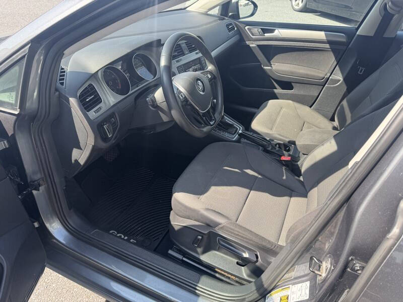 2016 Volkswagen Golf