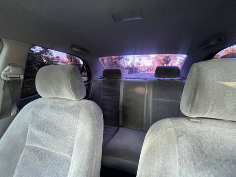 2004 Toyota Corolla CE