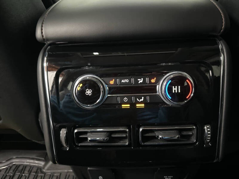 2024 Lincoln Aviator Premiere