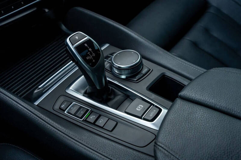 2017 BMW X6 sDrive35i