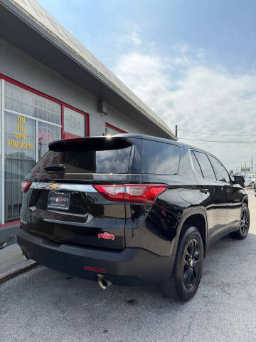 2021 Chevrolet Traverse LS