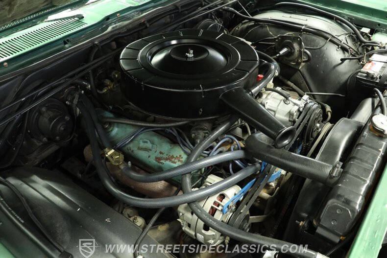 1968 Chrysler New Yorker