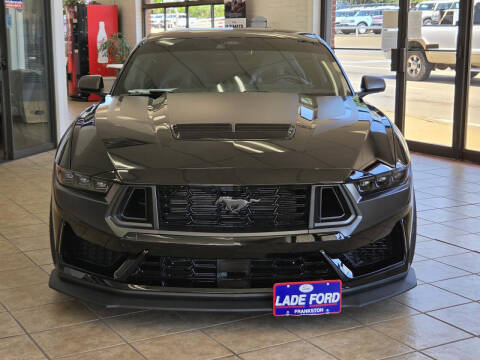 2025 Ford Mustang Dark Horse