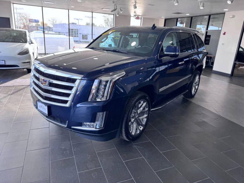 2019 Cadillac Escalade Luxury
