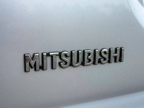2016 Mitsubishi Outlander ES