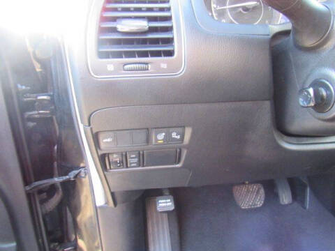 2017 Nissan Armada SL