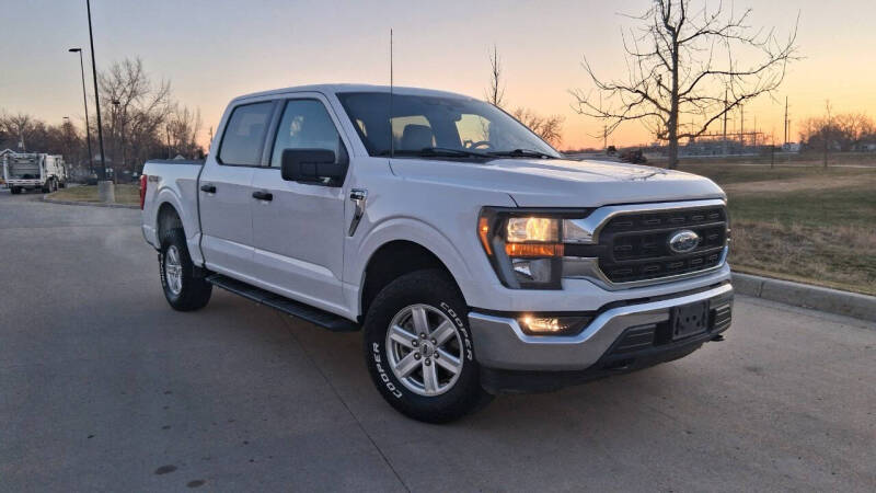 2023 Ford F-150 XLT's photo