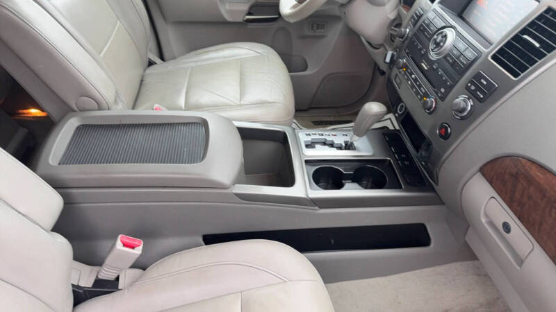 2010 Nissan Armada Titanium