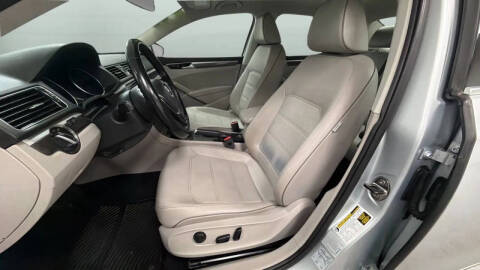 2017 Volkswagen Passat 1.8T SE