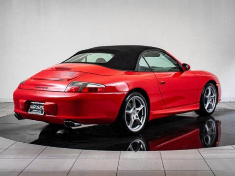 2004 Porsche 911 Carrera 4