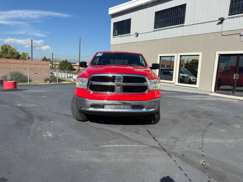 2017 RAM 1500 SLT