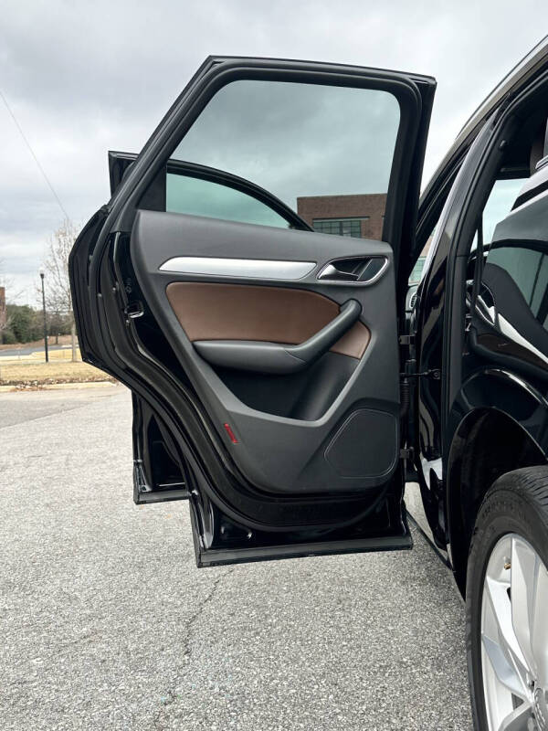 2016 Audi Q3 2.0T Premium Plus