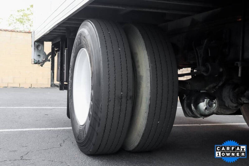 2019 International DuraStar 4300