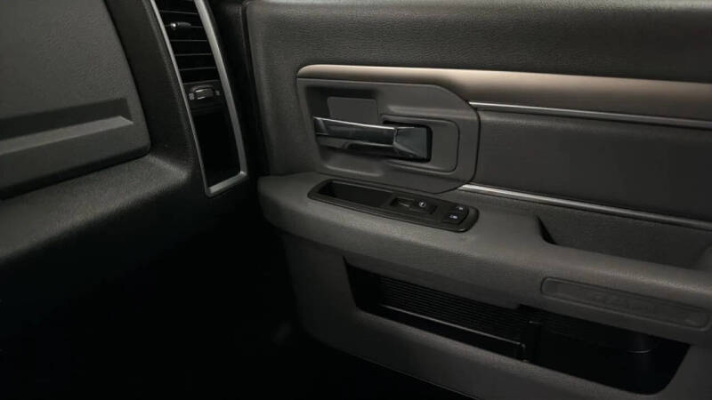 2013 RAM 1500 SLT