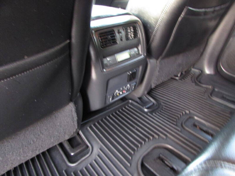 2015 Nissan Pathfinder Platinum