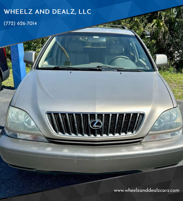 2000 Lexus RX 300 for sale at WHEELZ AND DEALZ, LLC in Fort Pierce FL