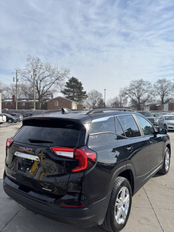 2022 GMC Terrain SLE