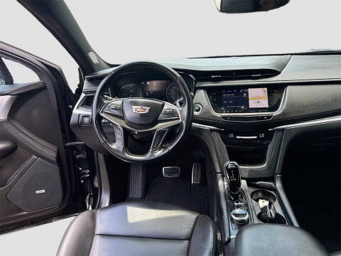 2024 Cadillac XT5 Sport