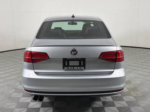 2015 Volkswagen Jetta